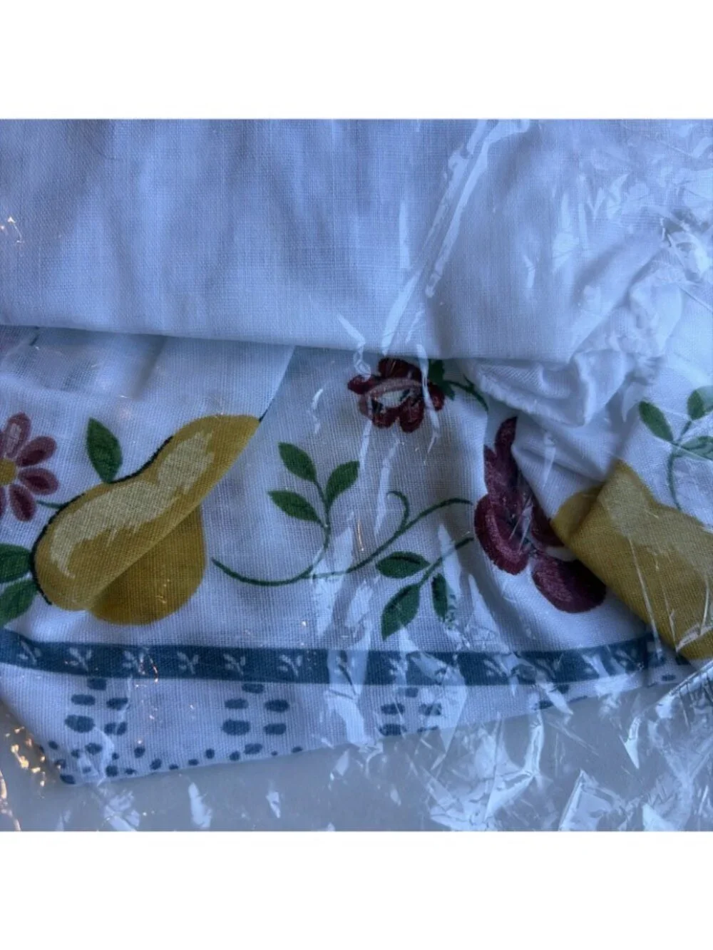 Vintage Floral Ruffled Swag Curtain Set 38